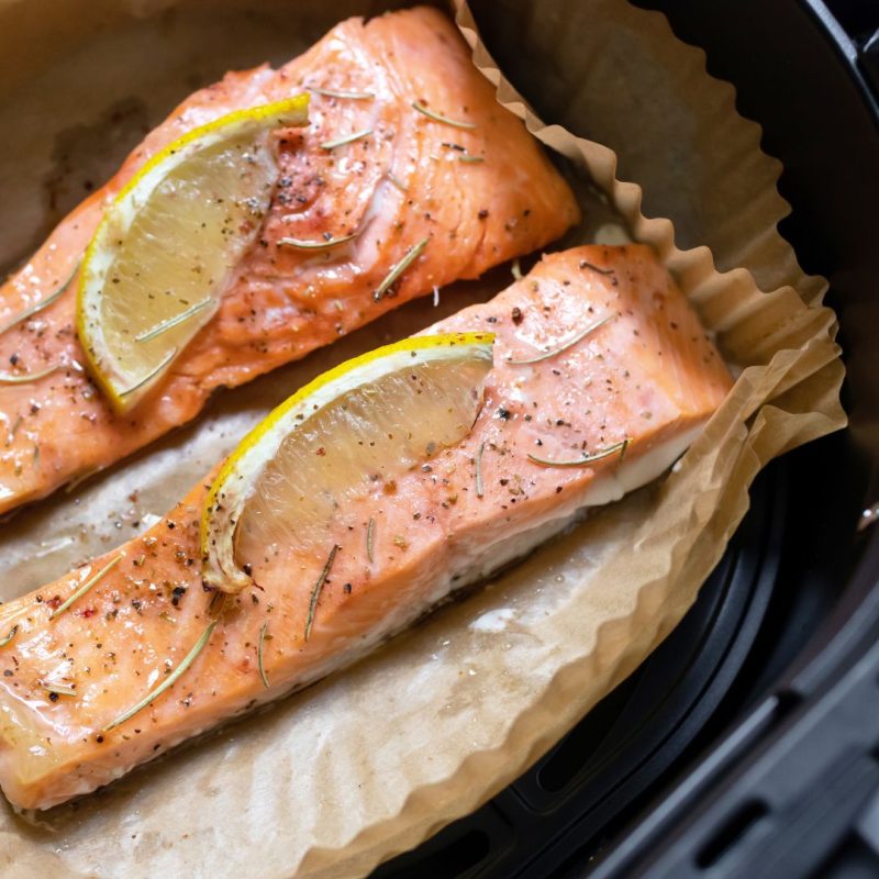 How to Use an Air Fryer to Cook Frozen Salmon?